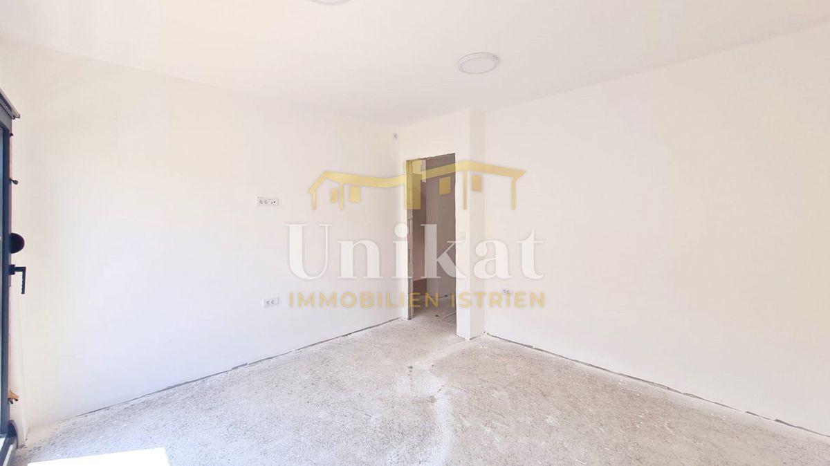 Dvojna hiša v bližini morja, 5 spalnic